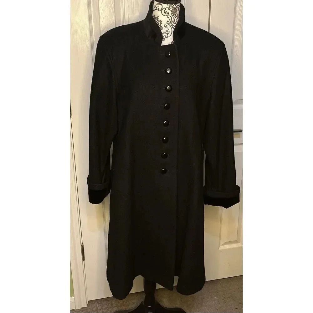 Vintage Jofeld Women's Black Velvet Trimmed Coat Made in USA Size M